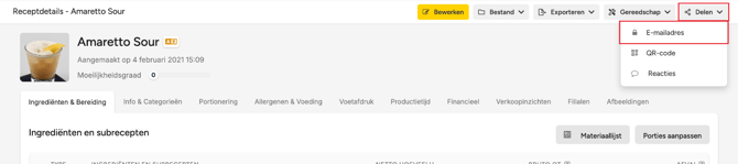 Receptenpagina met het menu Delen open en E-mailadres gemarkeerd