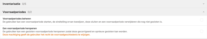 De rolbewerker met de groep Voorraadperiodes uitgeklapt, met de selectievakjes Voorraadperiodes beheren en Een voorraadperiode heropenen